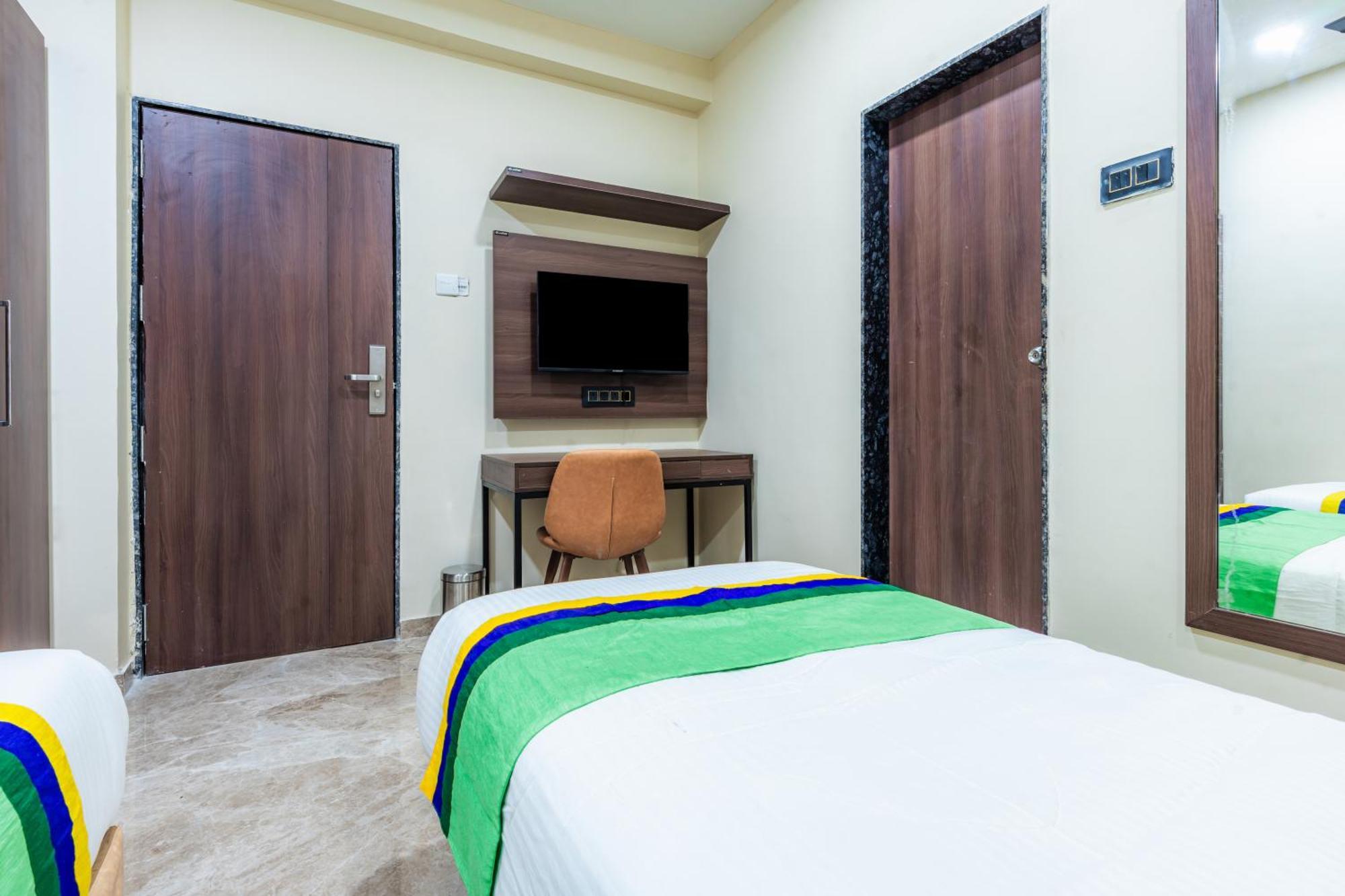 Treebo City Center Sakardara Ngoại thất bức ảnh