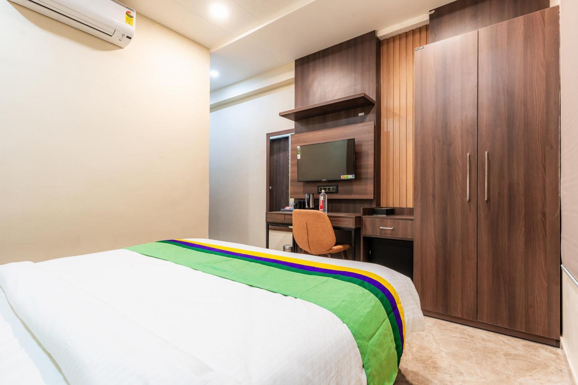 Treebo City Center Sakardara Ngoại thất bức ảnh