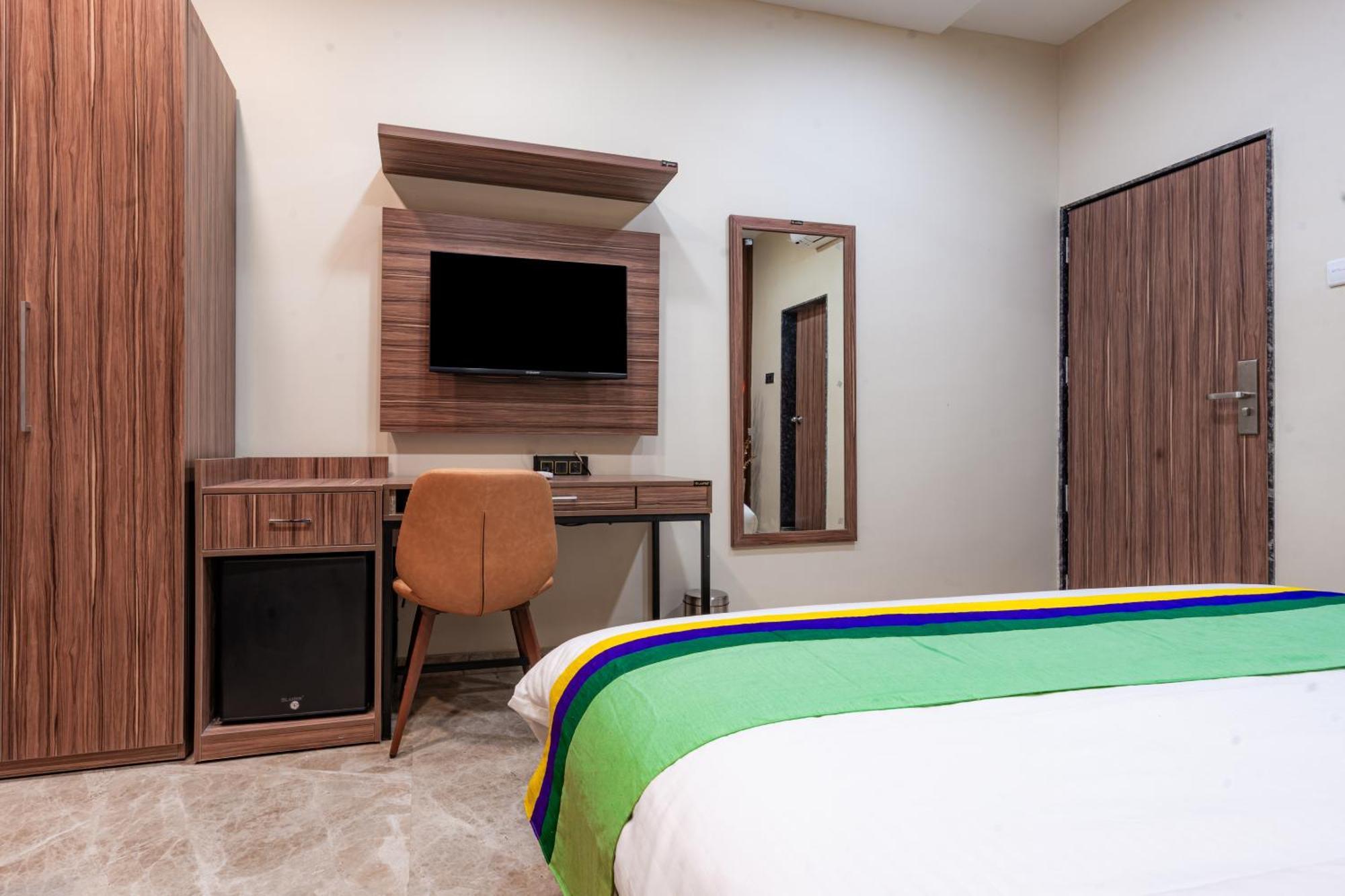 Treebo City Center Sakardara Ngoại thất bức ảnh