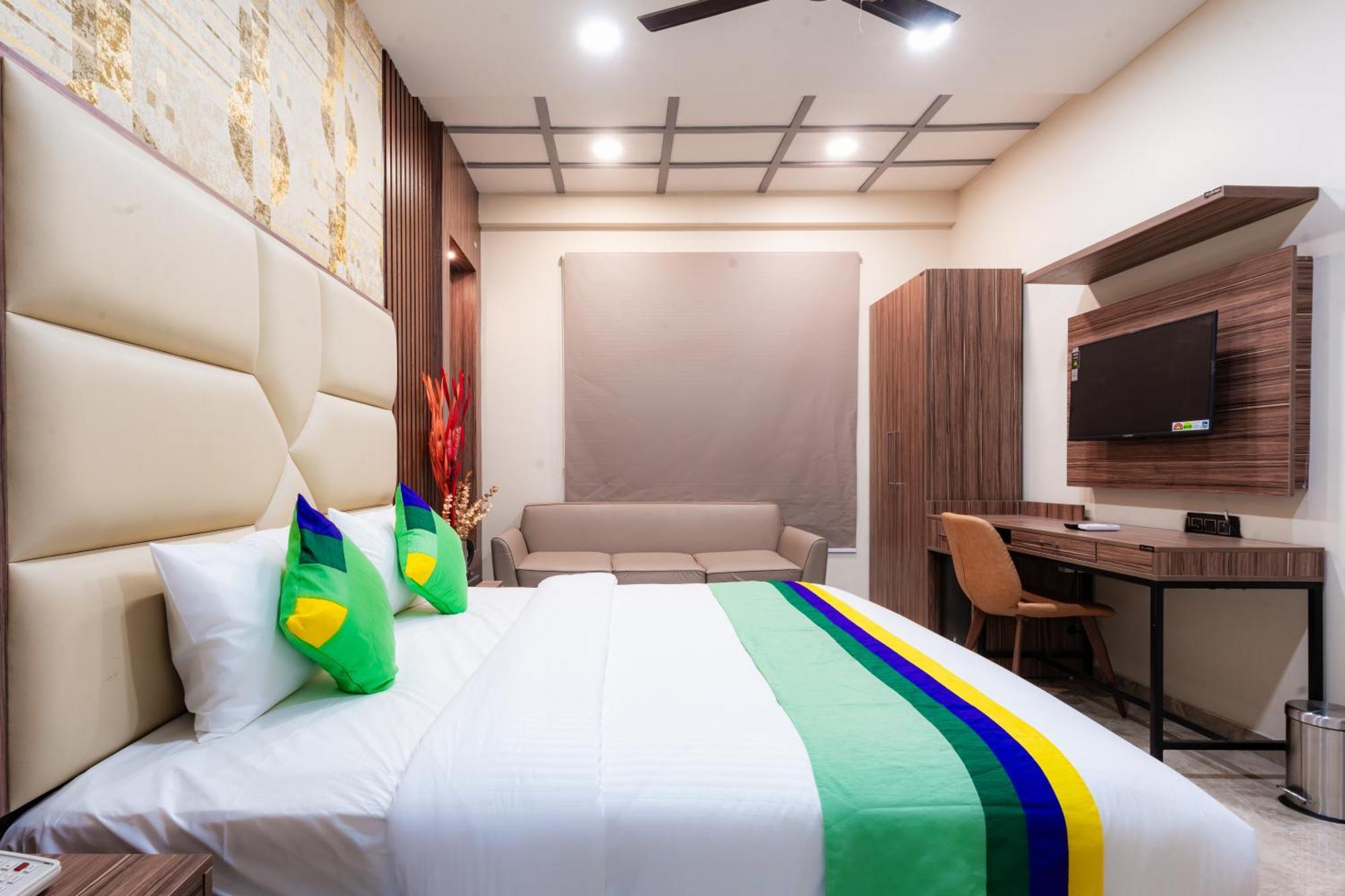 Treebo City Center Sakardara Ngoại thất bức ảnh