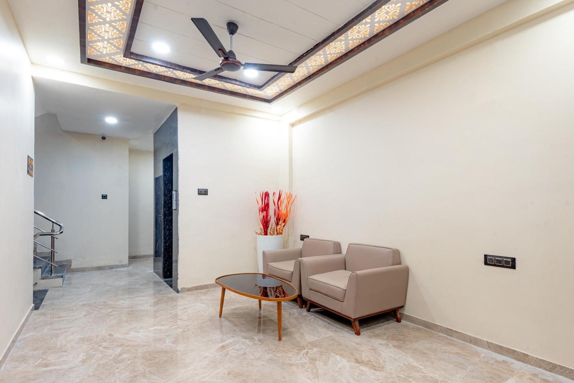 Treebo City Center Sakardara Ngoại thất bức ảnh